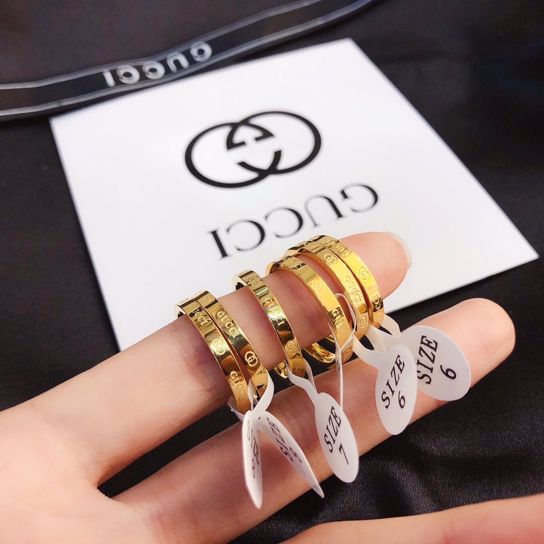 J032 Gucci ring 110306
