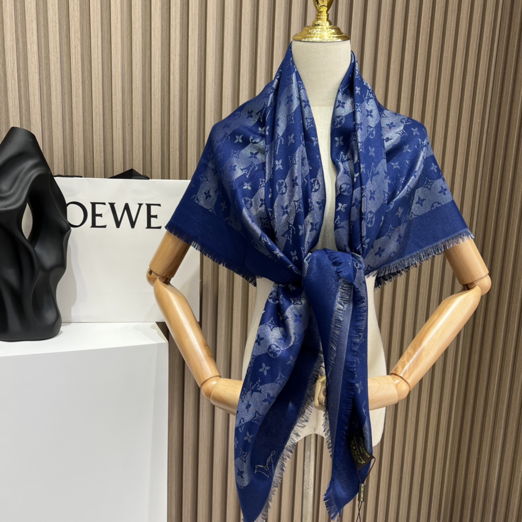 LV Louis vuitton scarf 110424