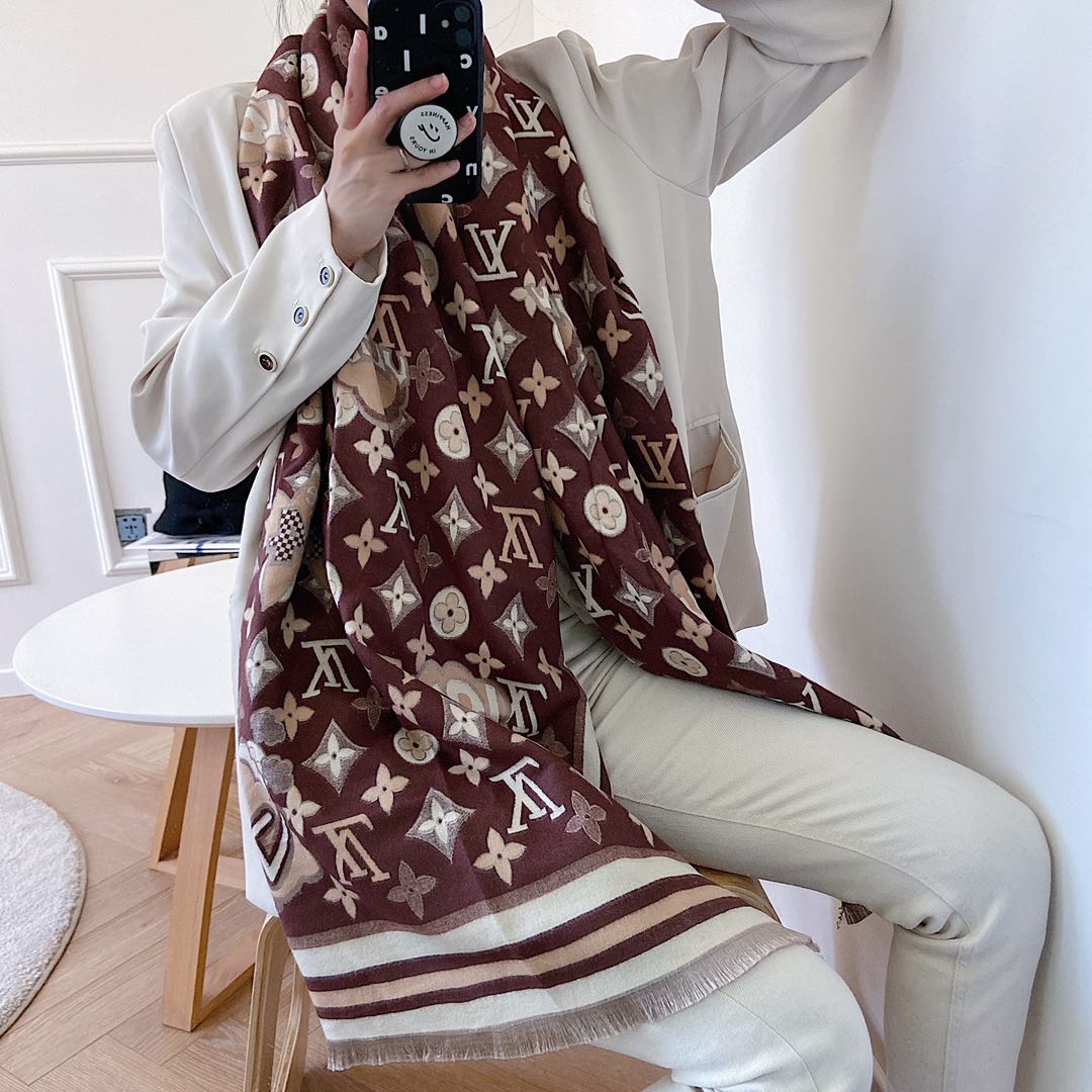 LV Louis vuitton scarf 110443