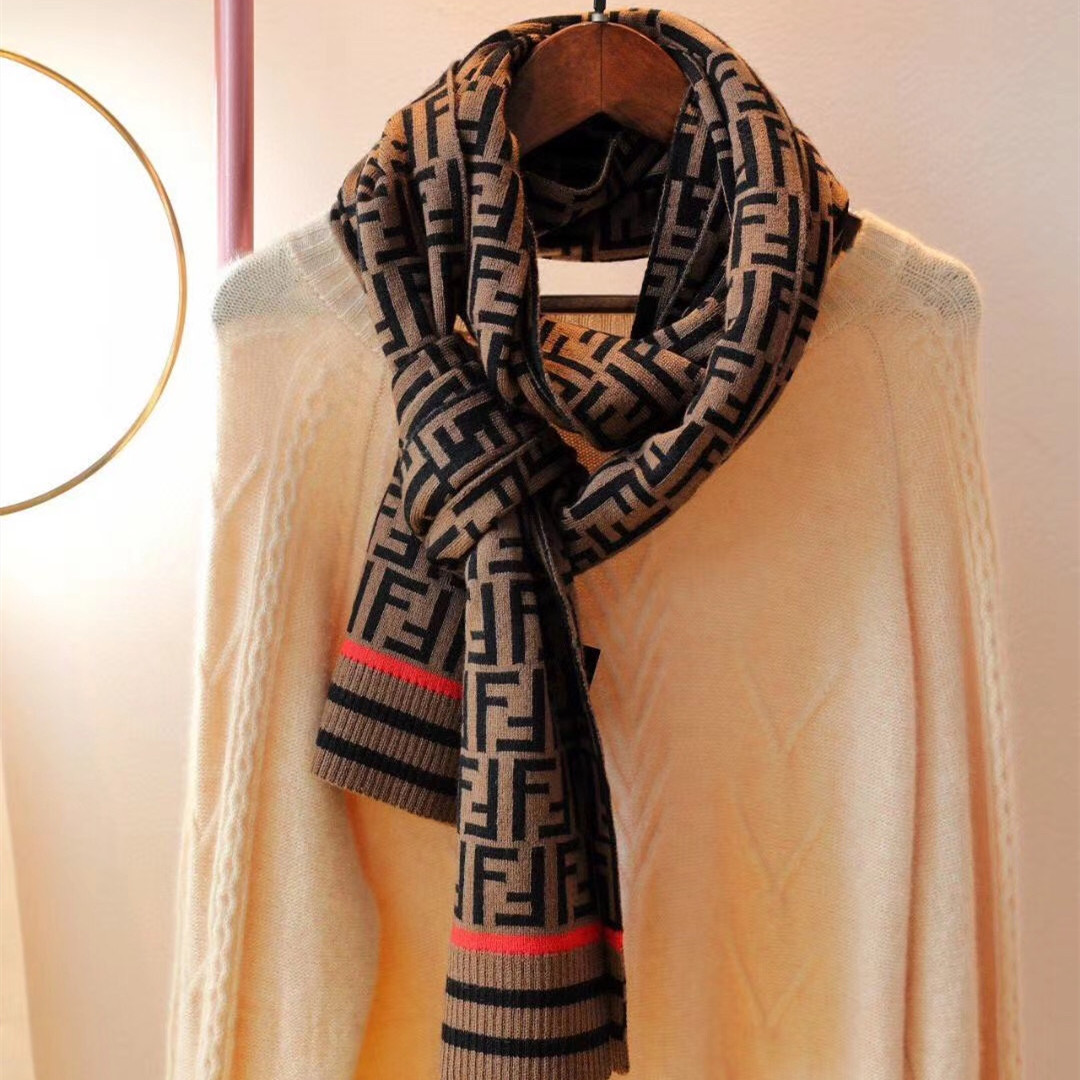 Fendi women/men Scarf 110441
