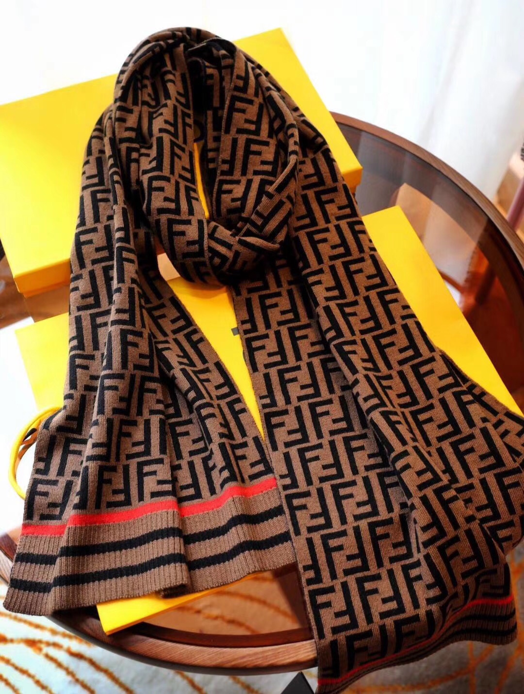 Fendi women/men Scarf 110441