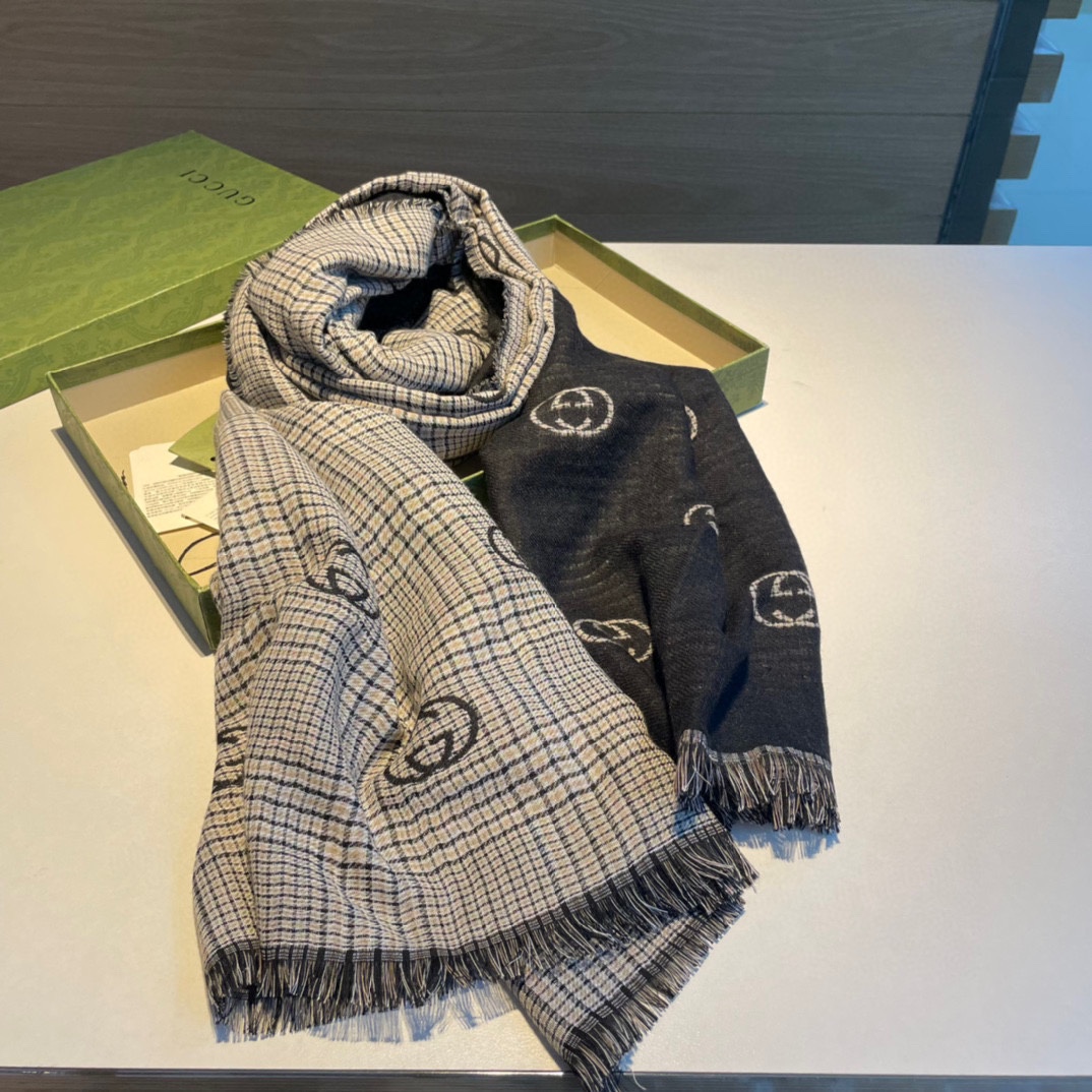 Gucci  scarf 110435