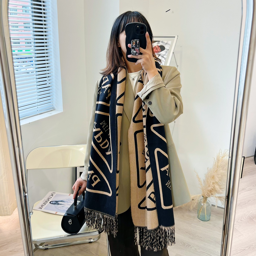 Prada scarf 110429