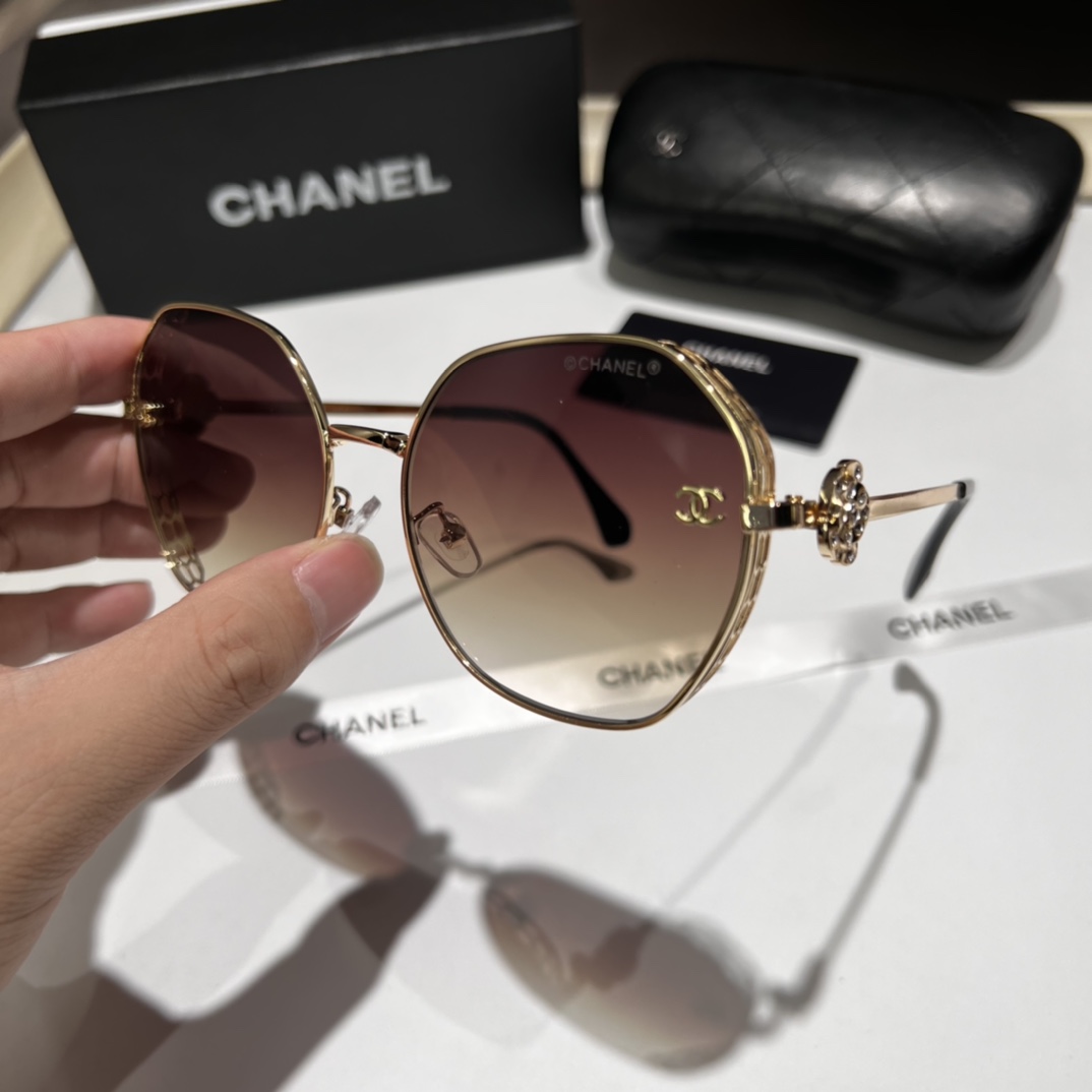 Chanel Sunglasses 8857