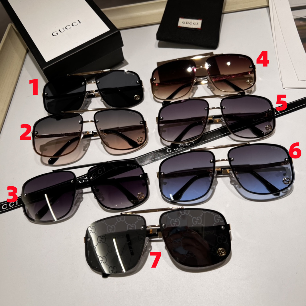 Gucci Sunglasses 8856