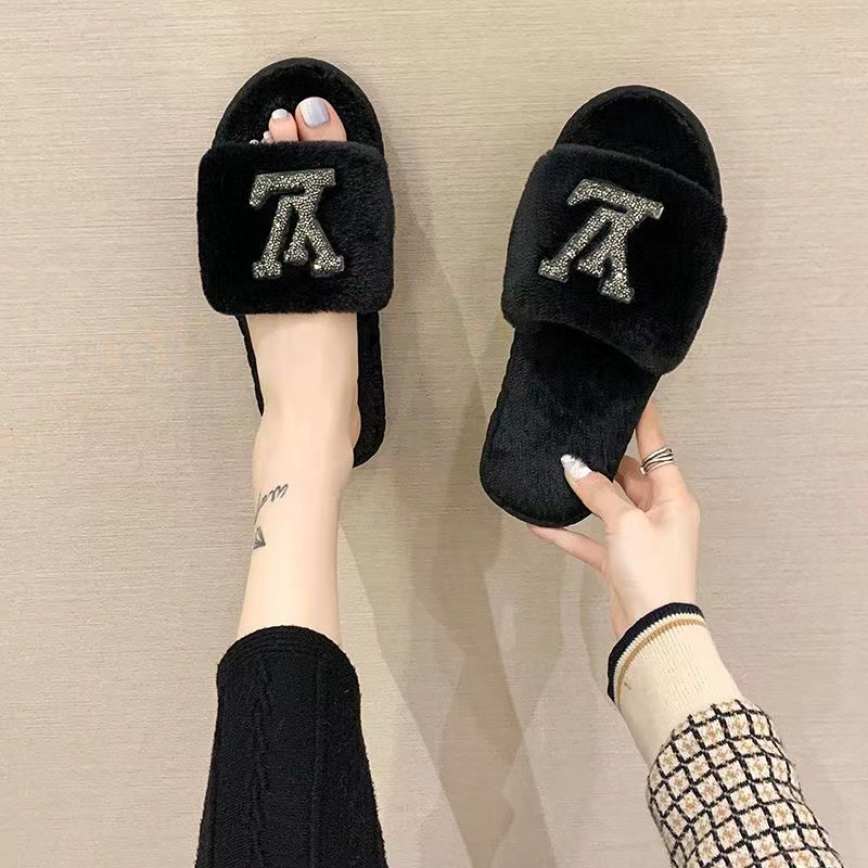 Black-LV Comfortable plush fur slippers
