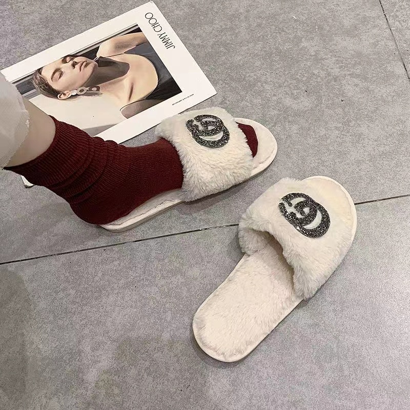 White-Gucci fur slippers