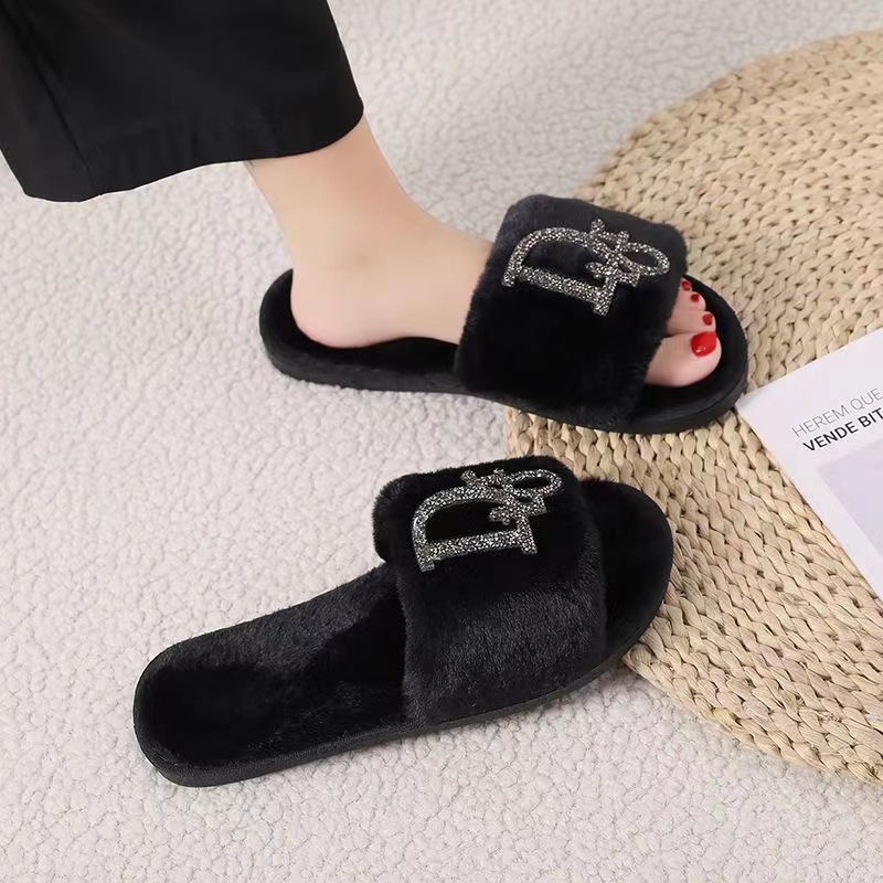 Black-Dior fur slippers