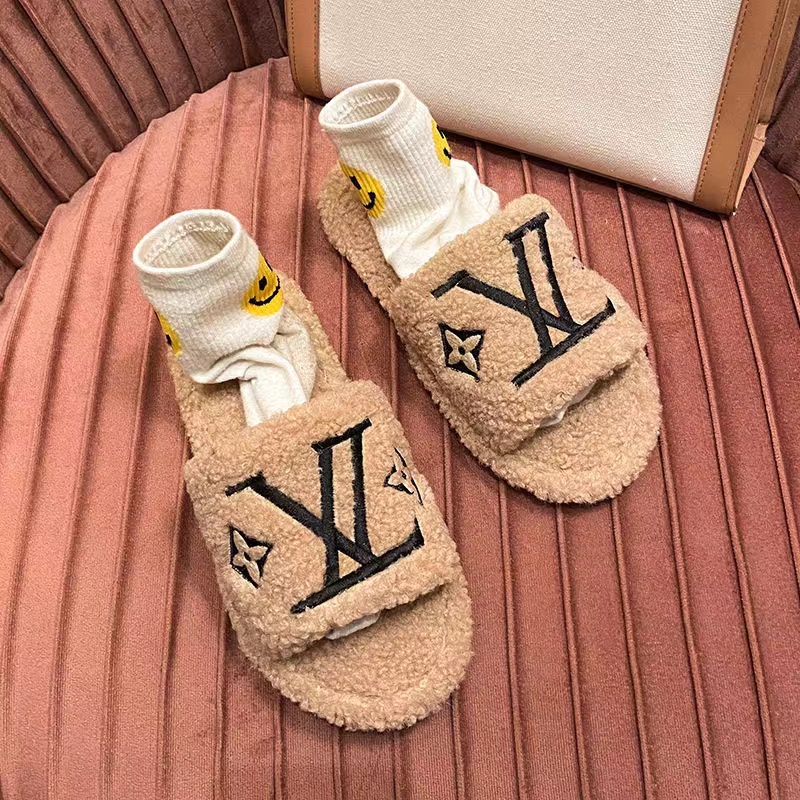 Brown-LV fur slippers Louis vuitton
