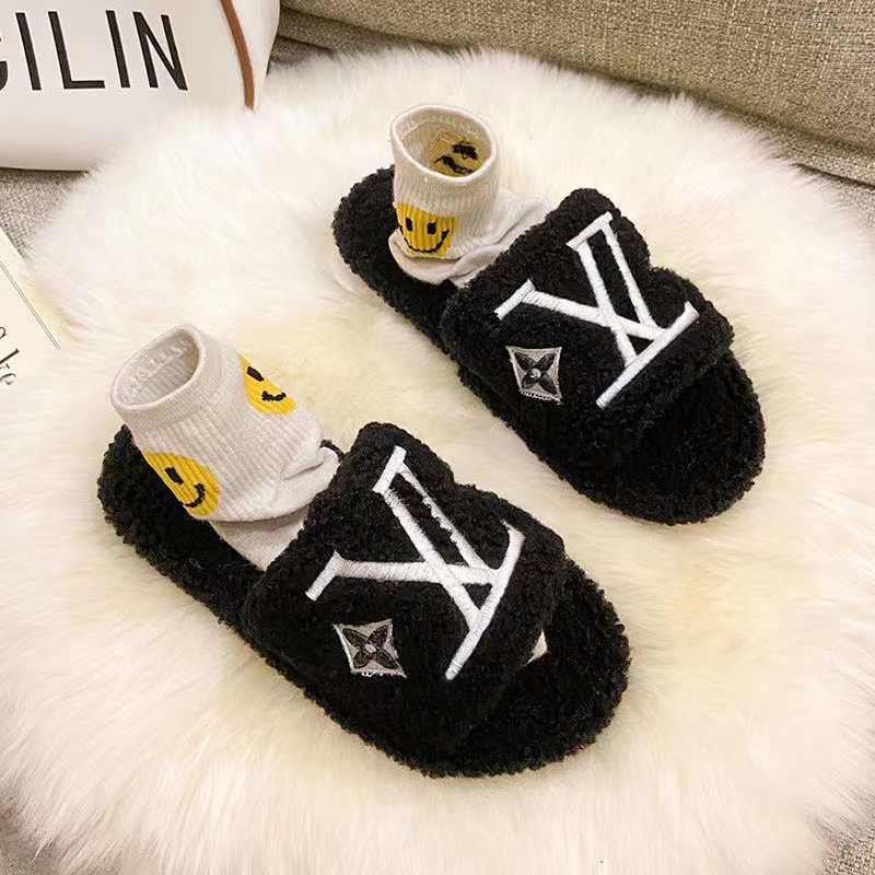 Black-LV fur slippers Louis vuitton