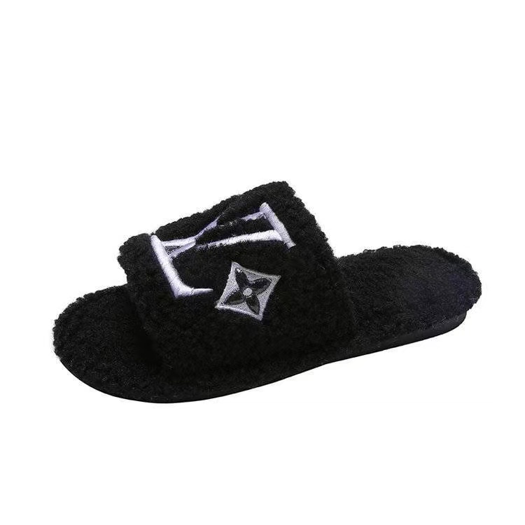 Black-LV fur slippers Louis vuitton
