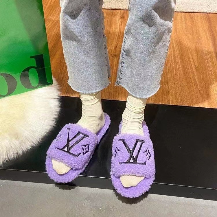 Purple-LV fur slippers Louis vuitton