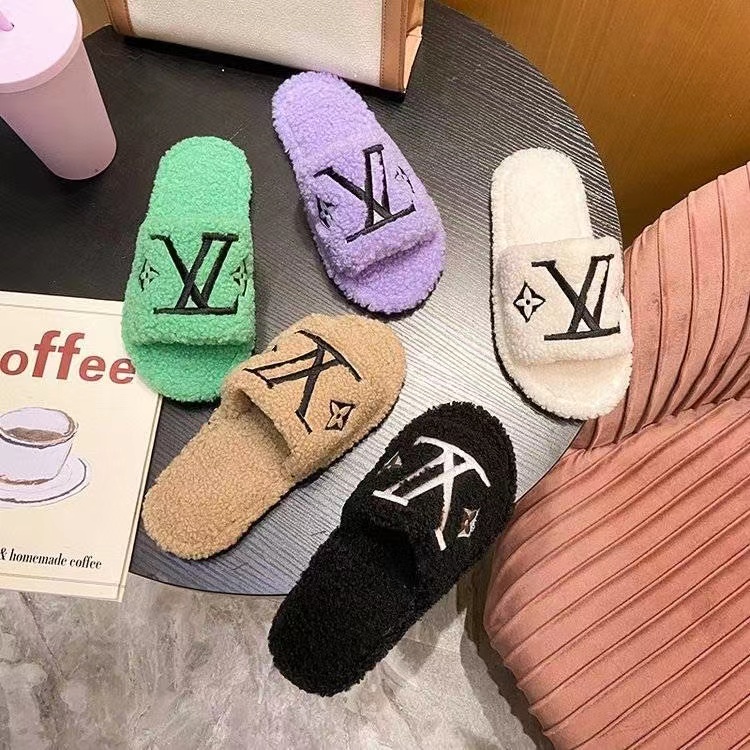 Purple-LV fur slippers Louis vuitton