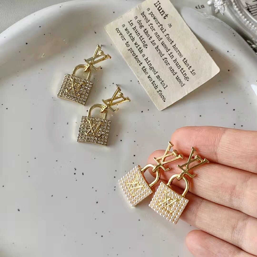 "Special Sales!" LV earrings