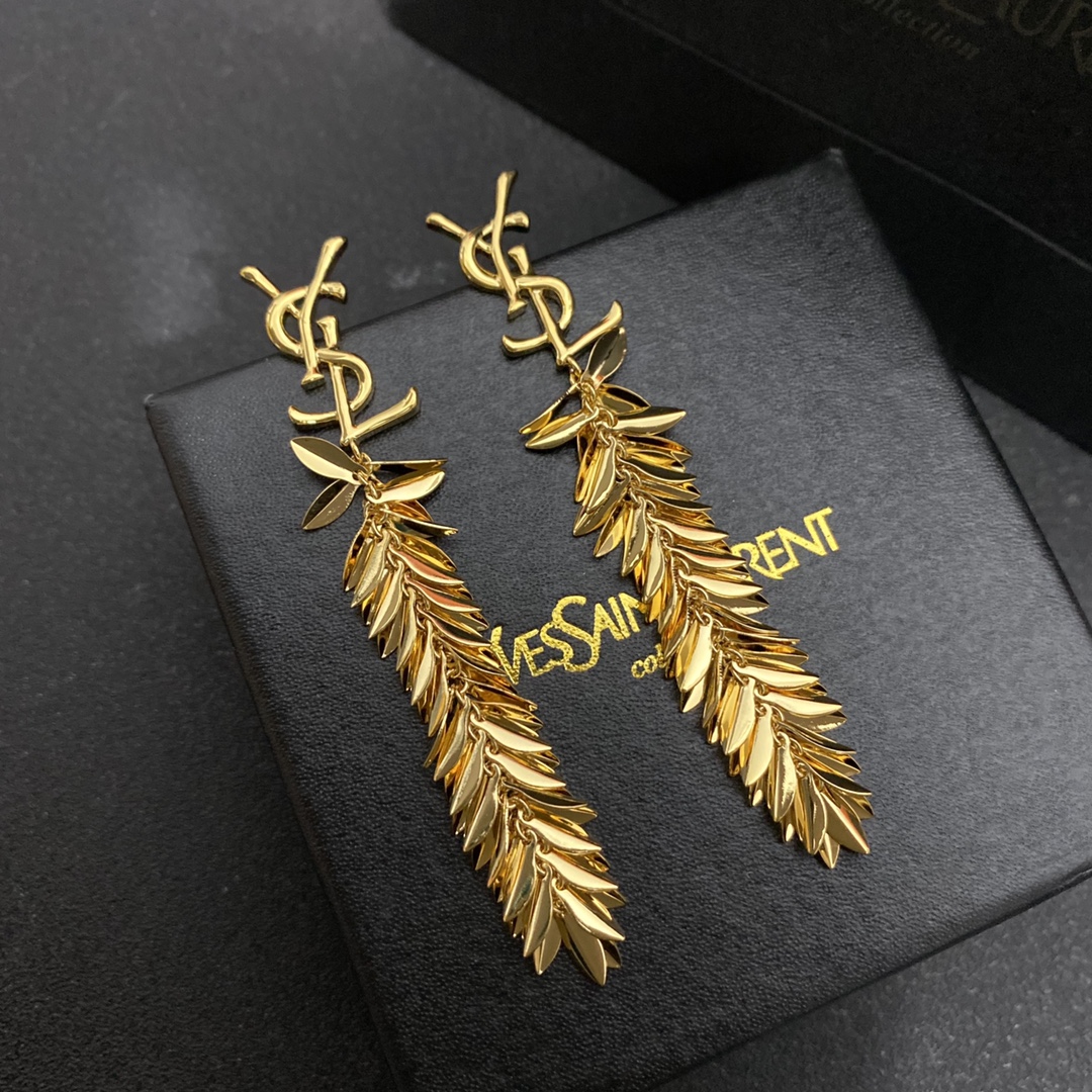 A1246 YSL earrings