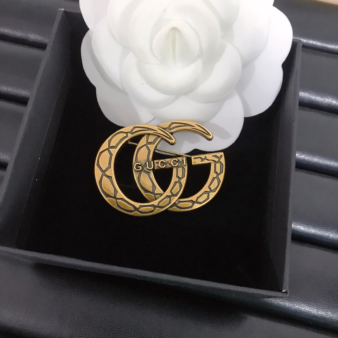 Gucci brooch 110654