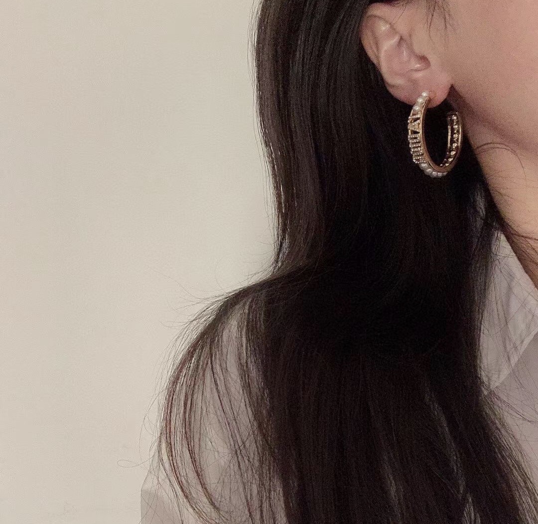 A415 Dior earrings
