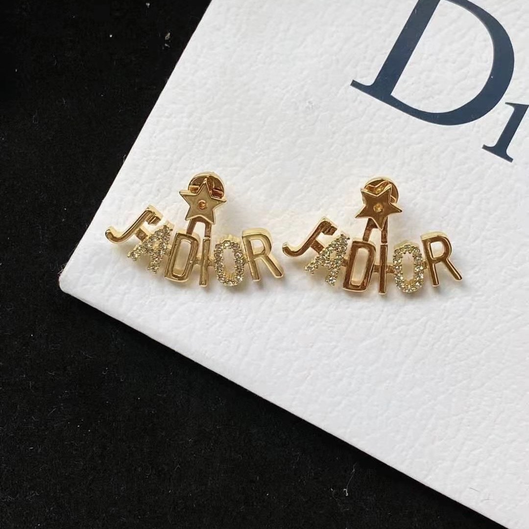 A390  Dior earrings