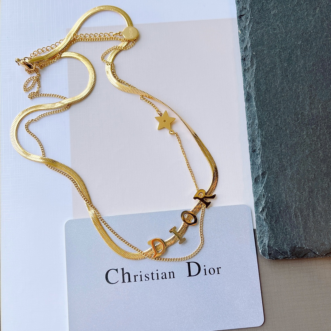X473  Dior choker necklace