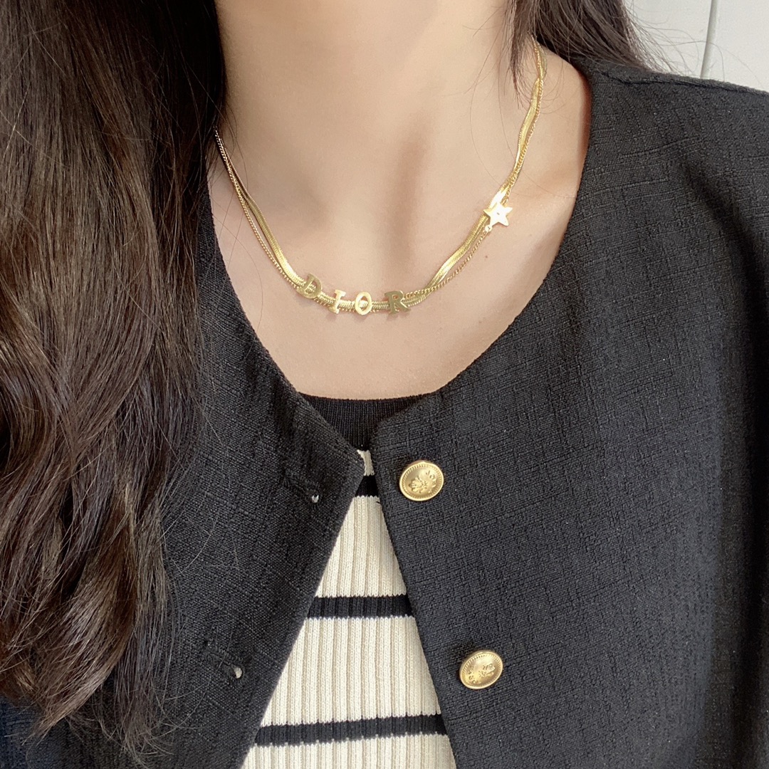 X473  Dior choker necklace