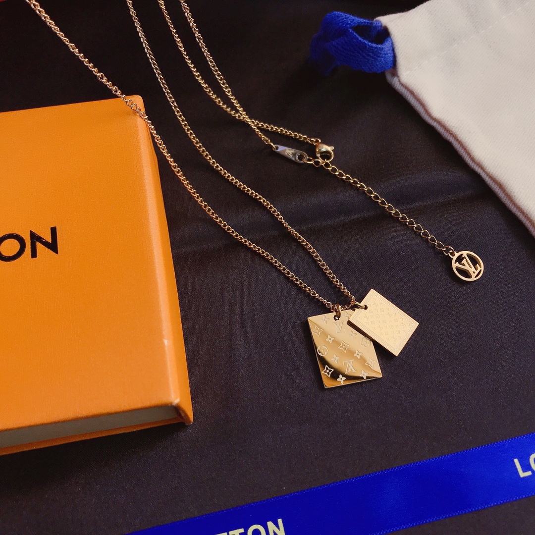 X198 LV Louis vuitton necklace