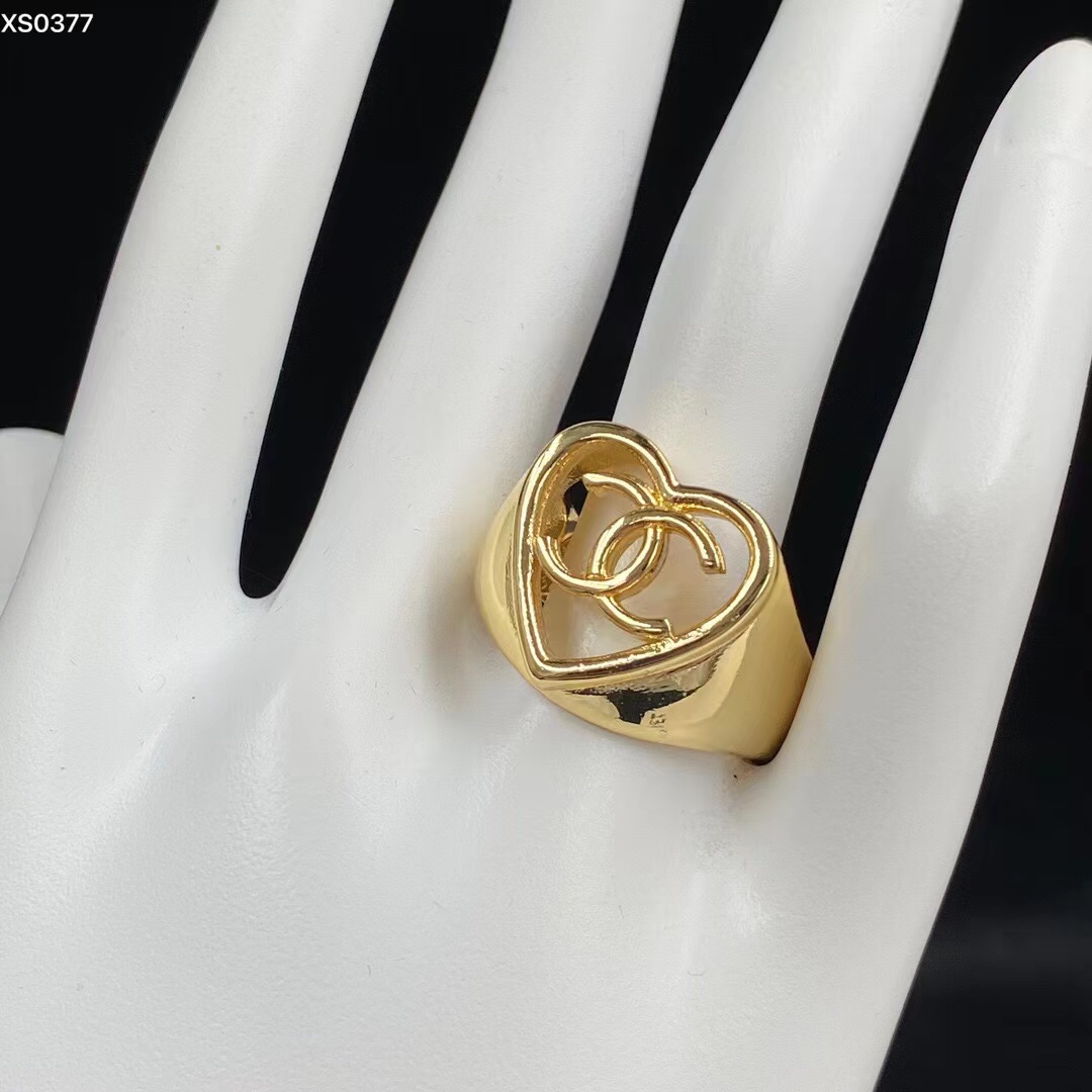 Chanel ring 110898