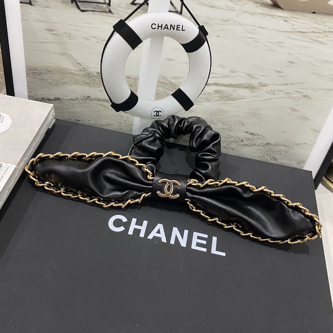 FS7033  Chanel leather hairhoop/hairband