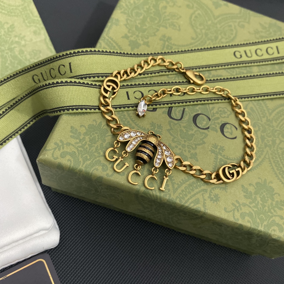 B387 Gucci copper vintage bracelet