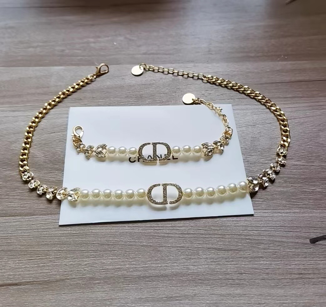 Dior CD pearls bracelet/necklace 111005