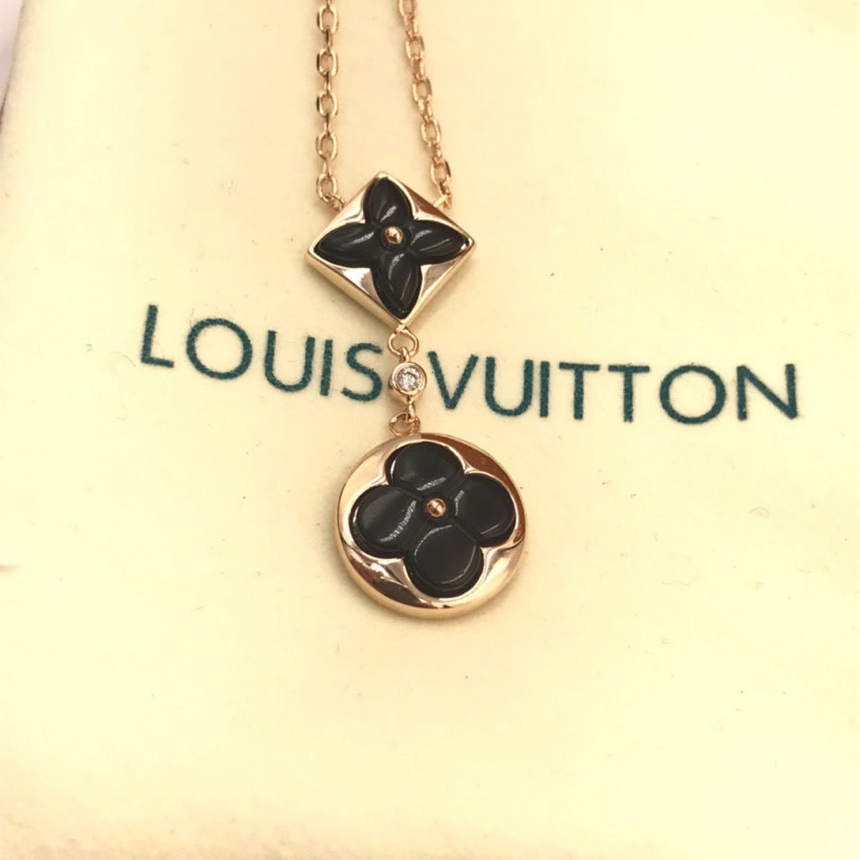 LV Louis vuitton necklace 111001