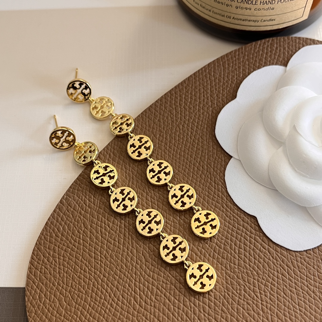 A875  Tory Burch earrings