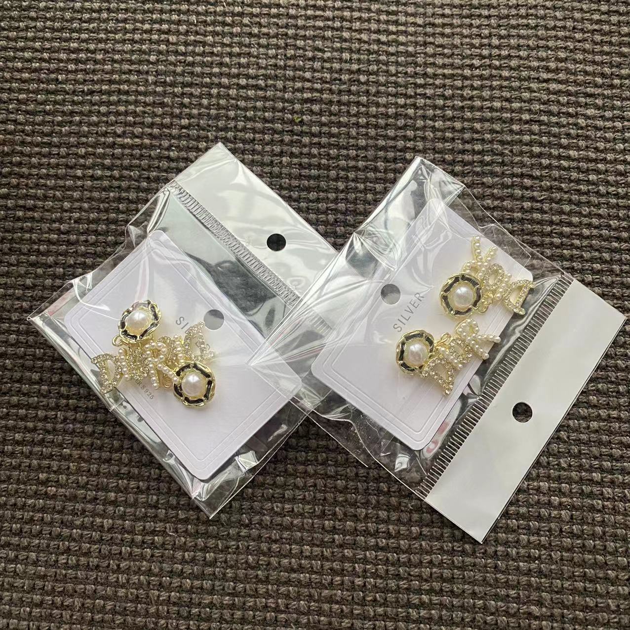 Special Sales! Dior earrings