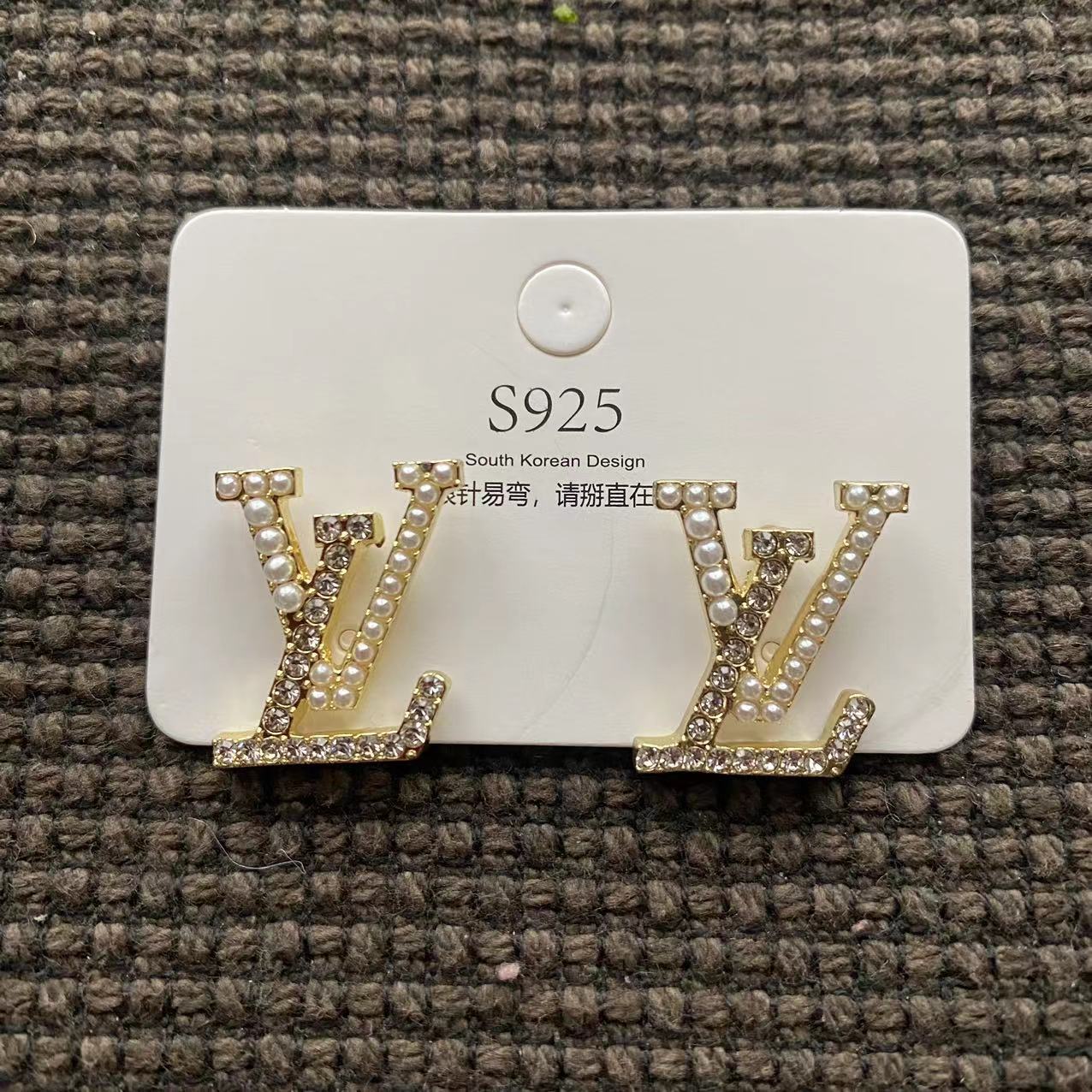 Special Sales! LV Louis vuitton earrins New