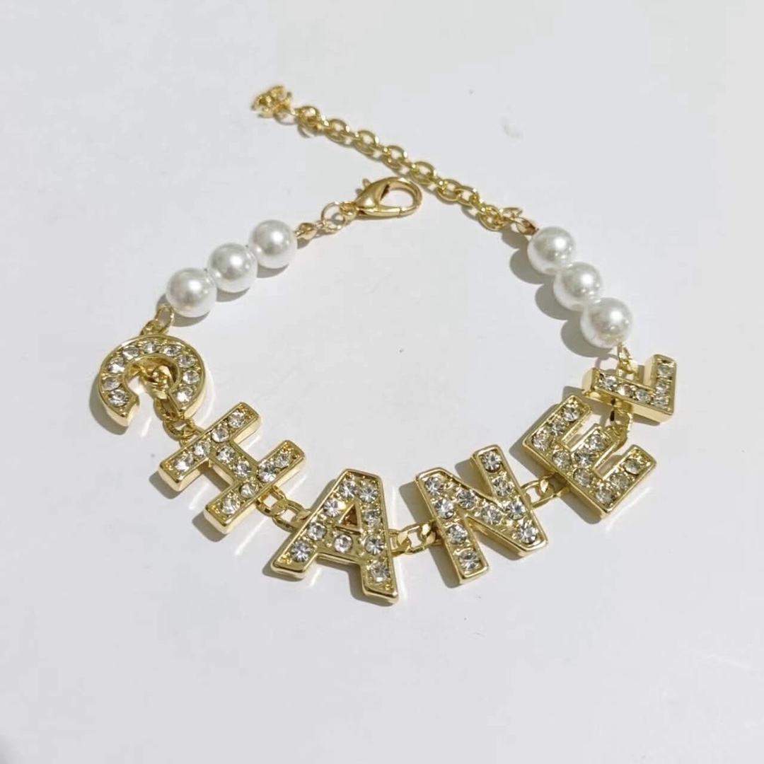 Chanel bracelet 111187