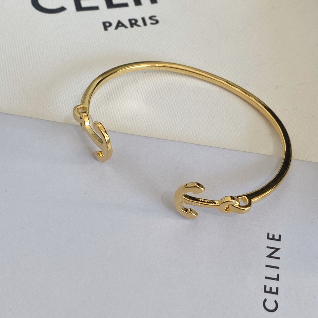 B649 Celine bracelet