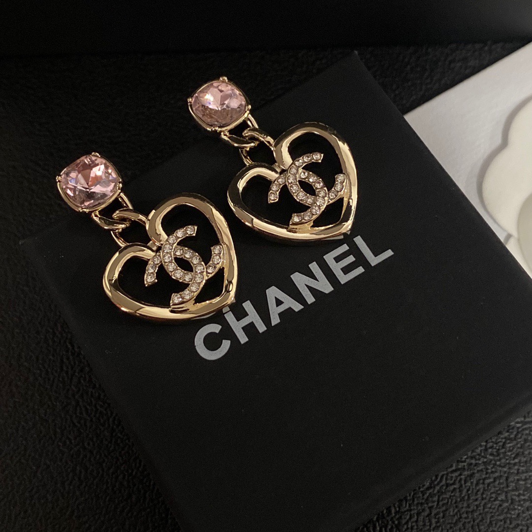 A1161 Chanel heart earrings