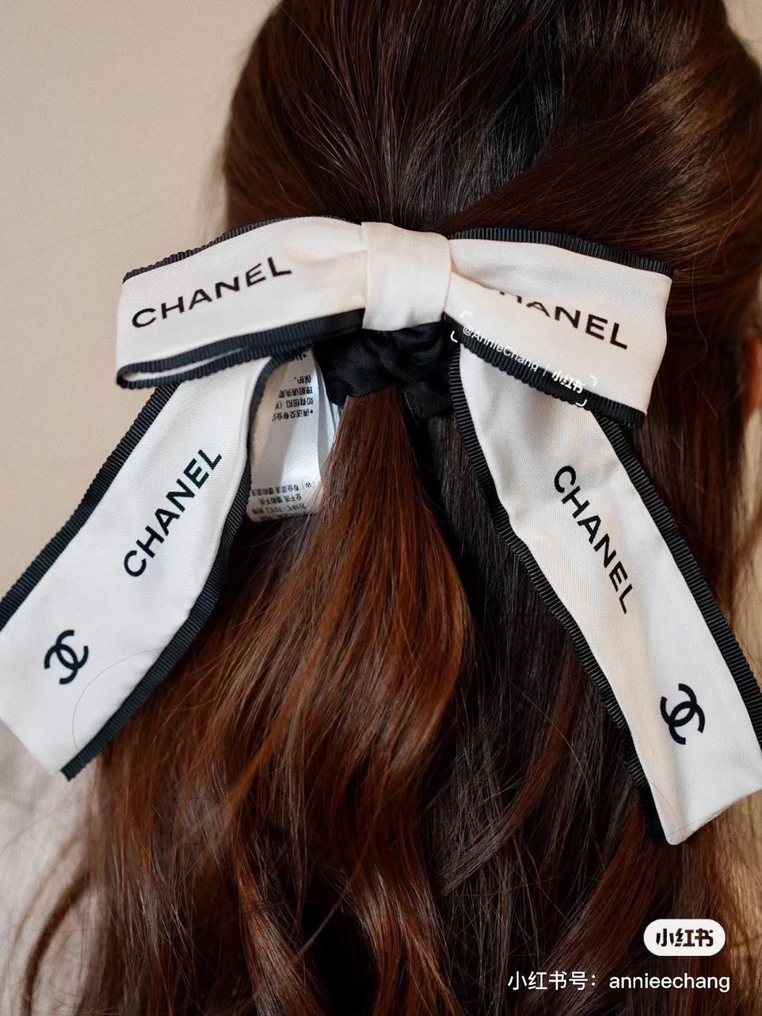 FS7028 Chanel Bow white hairhoop