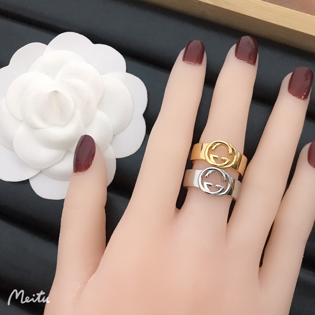 Gucci GG ring 111327