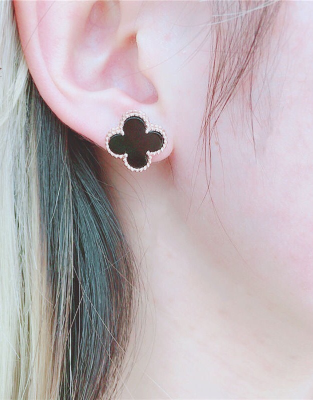 VCA Vancleef earrings 111311