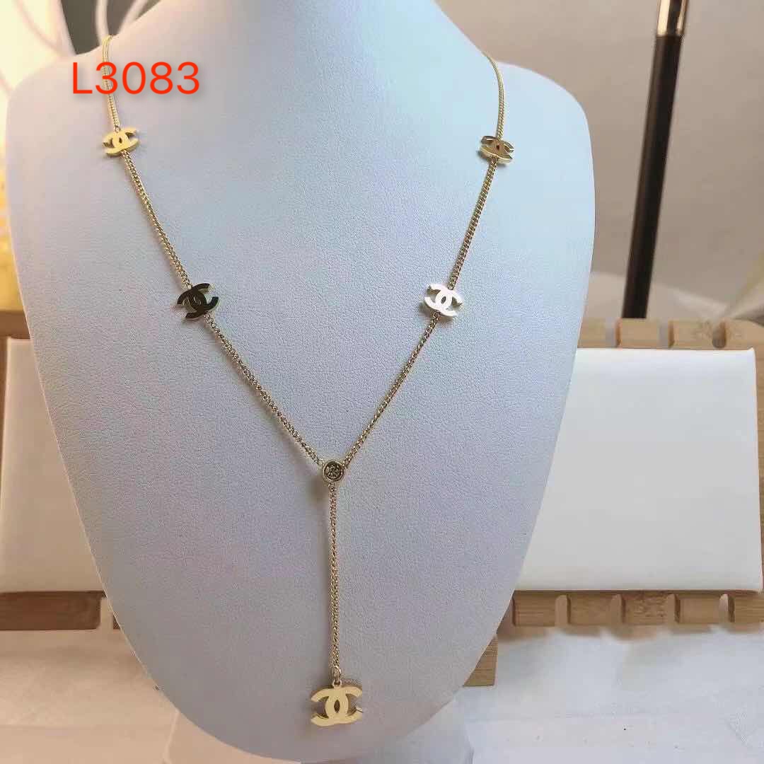 Chanel necklace 111306