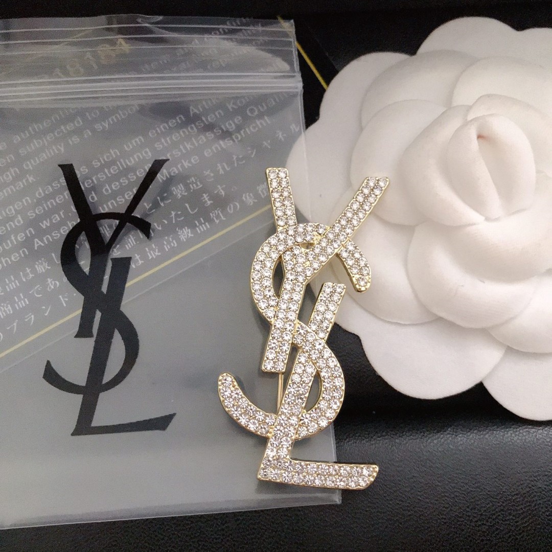 YSL Brooch 111713