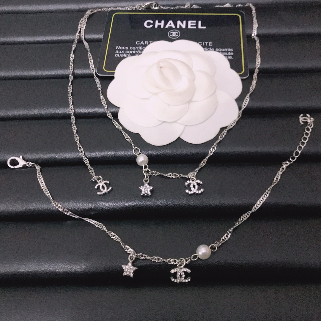 Chanel silver Necklace/Bracelet 111703