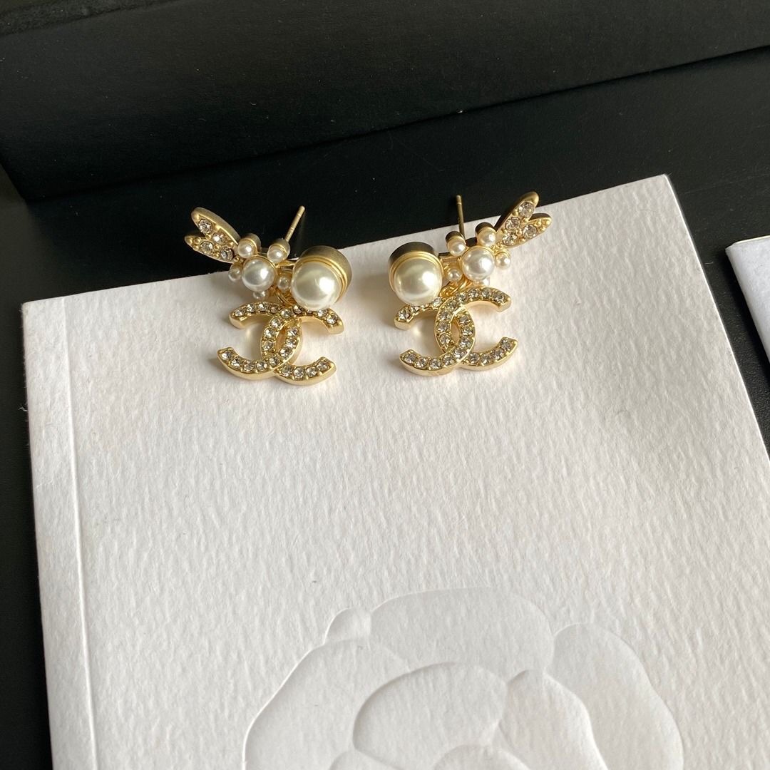 Chanel earrings 111698