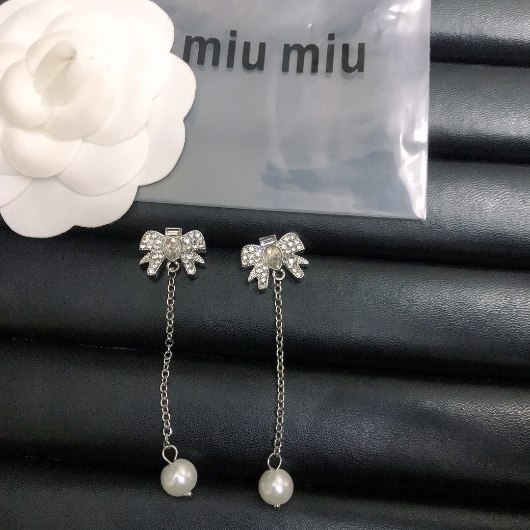 miumiu earrings 111689