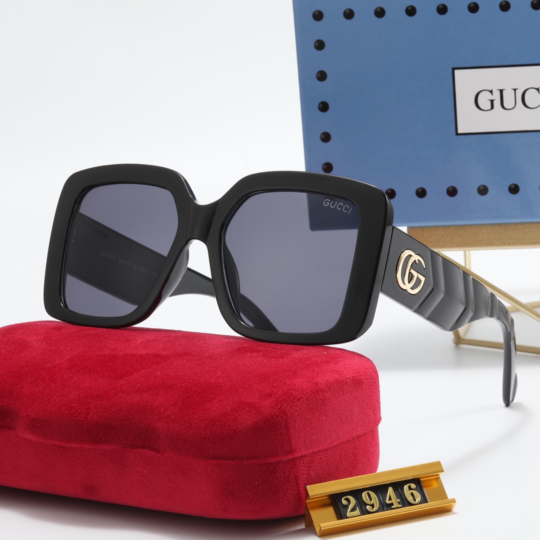 GUCCI GG Sunglasses 2946