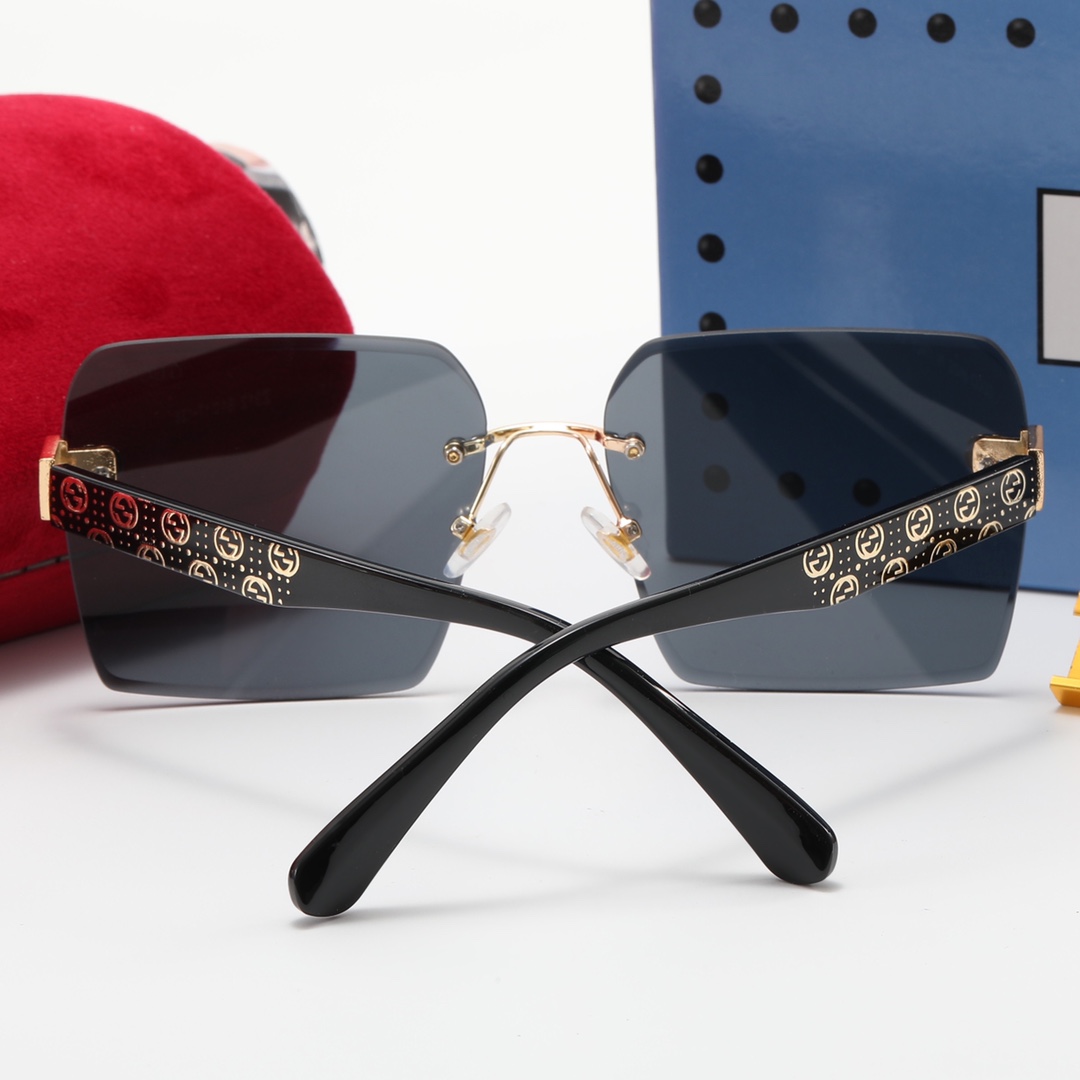 GUCCI GG Sunglasses 3015