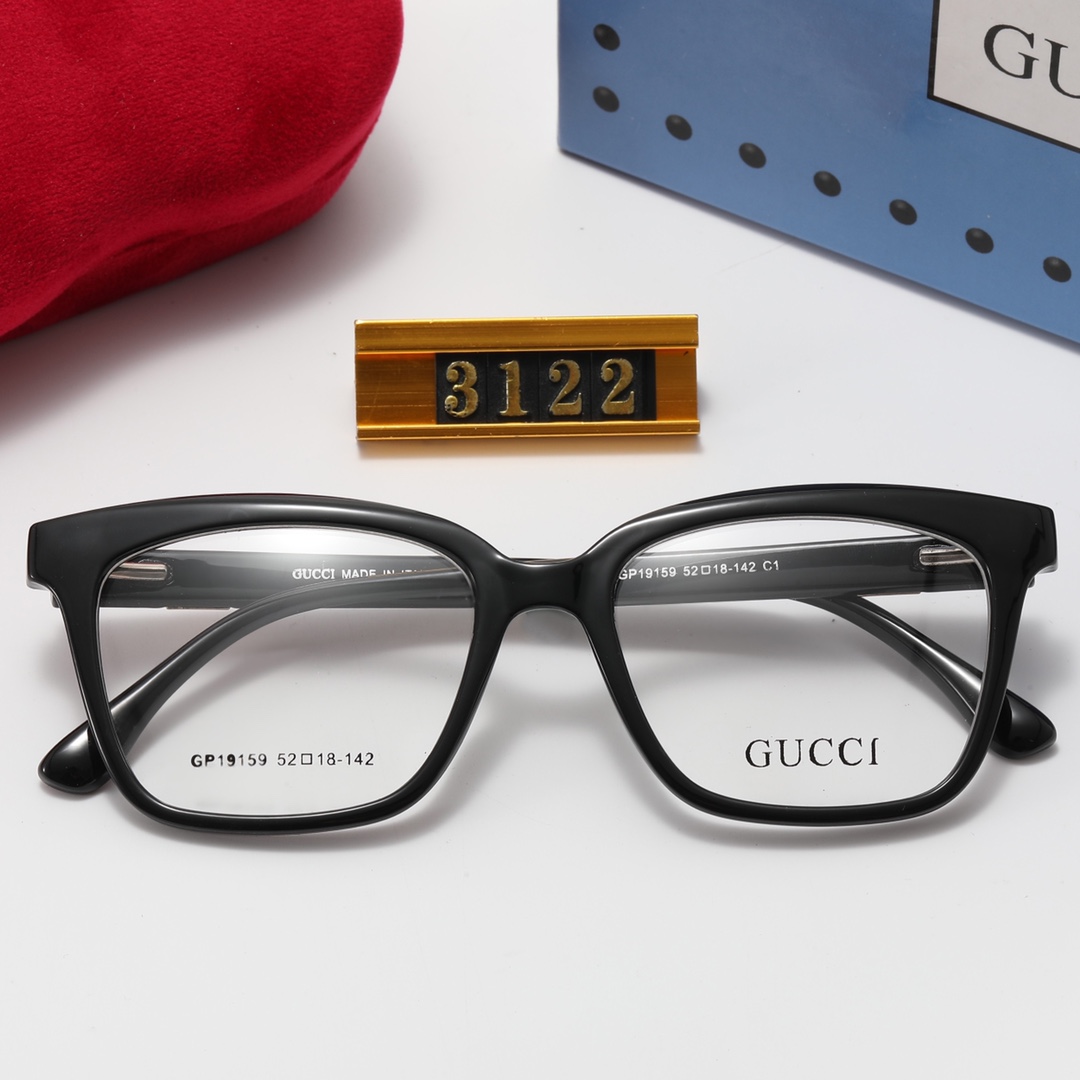 GUCCI GG Sunglasses 3122