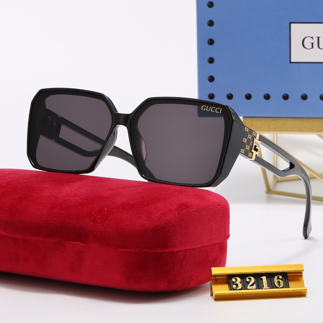 GUCCI GG Sunglasses 3216