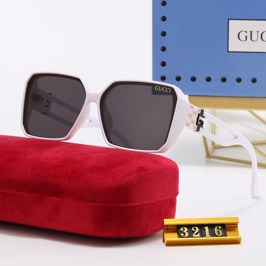 GUCCI GG Sunglasses 3216