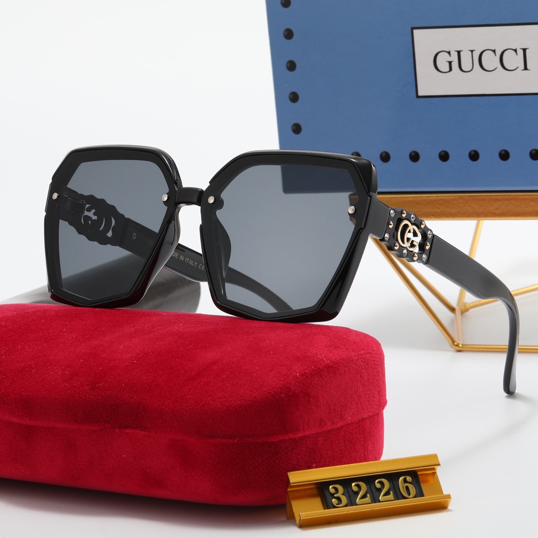 GUCCI GG Sunglasses 3226